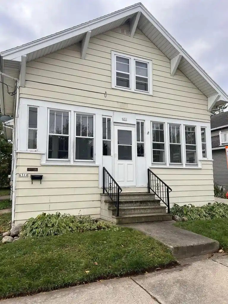 1st image of 631 W 11th Avenue Avenue, Oshkosh, WI 54902 | MLS# 50328435