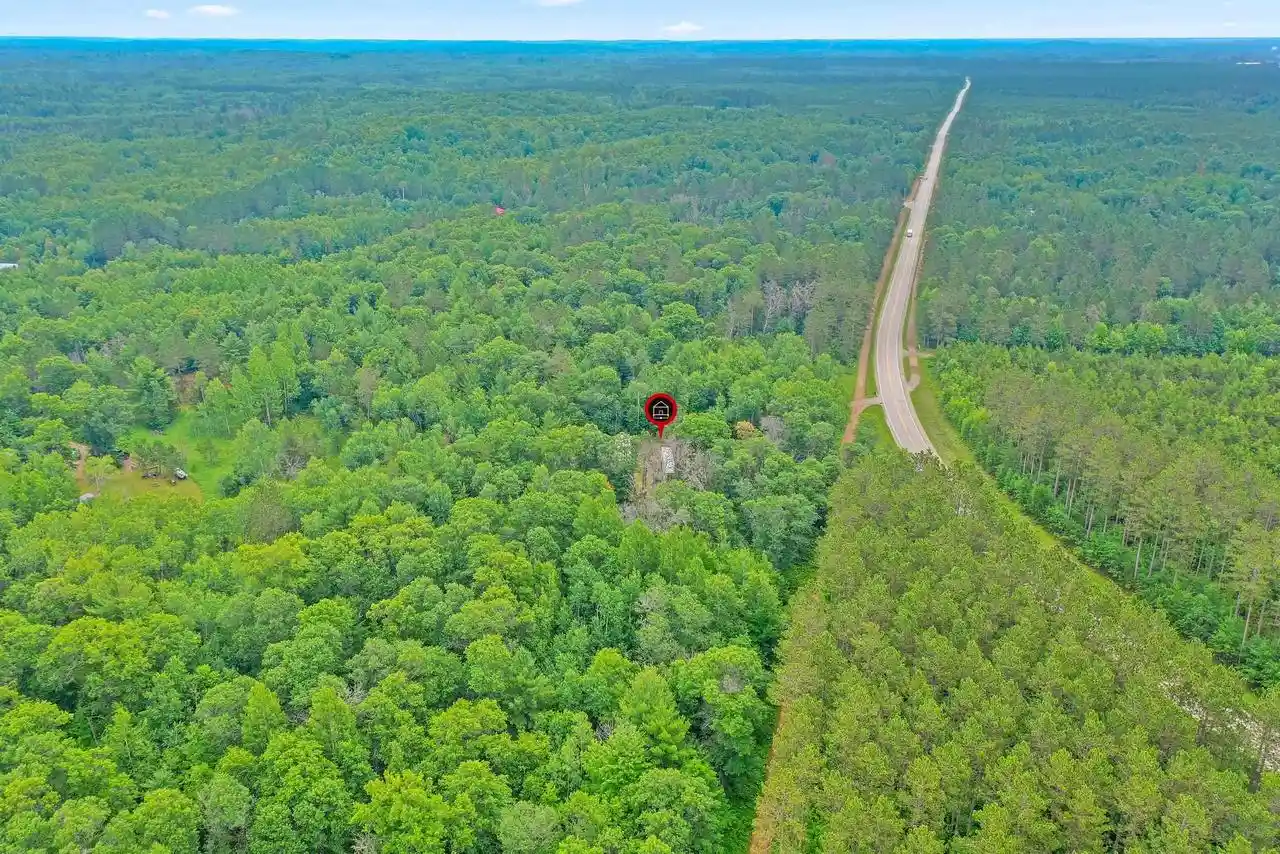 3rd image of W5932 County Road R, Niagara, WI 54151 | MLS# 50328467