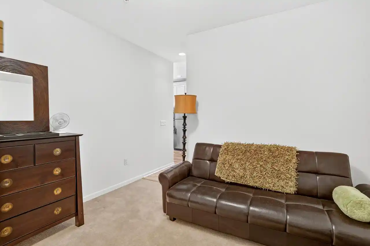14th image of 4 Gaslight Dr Dr #302, Racine, WI 53403 | MLS# 1969944