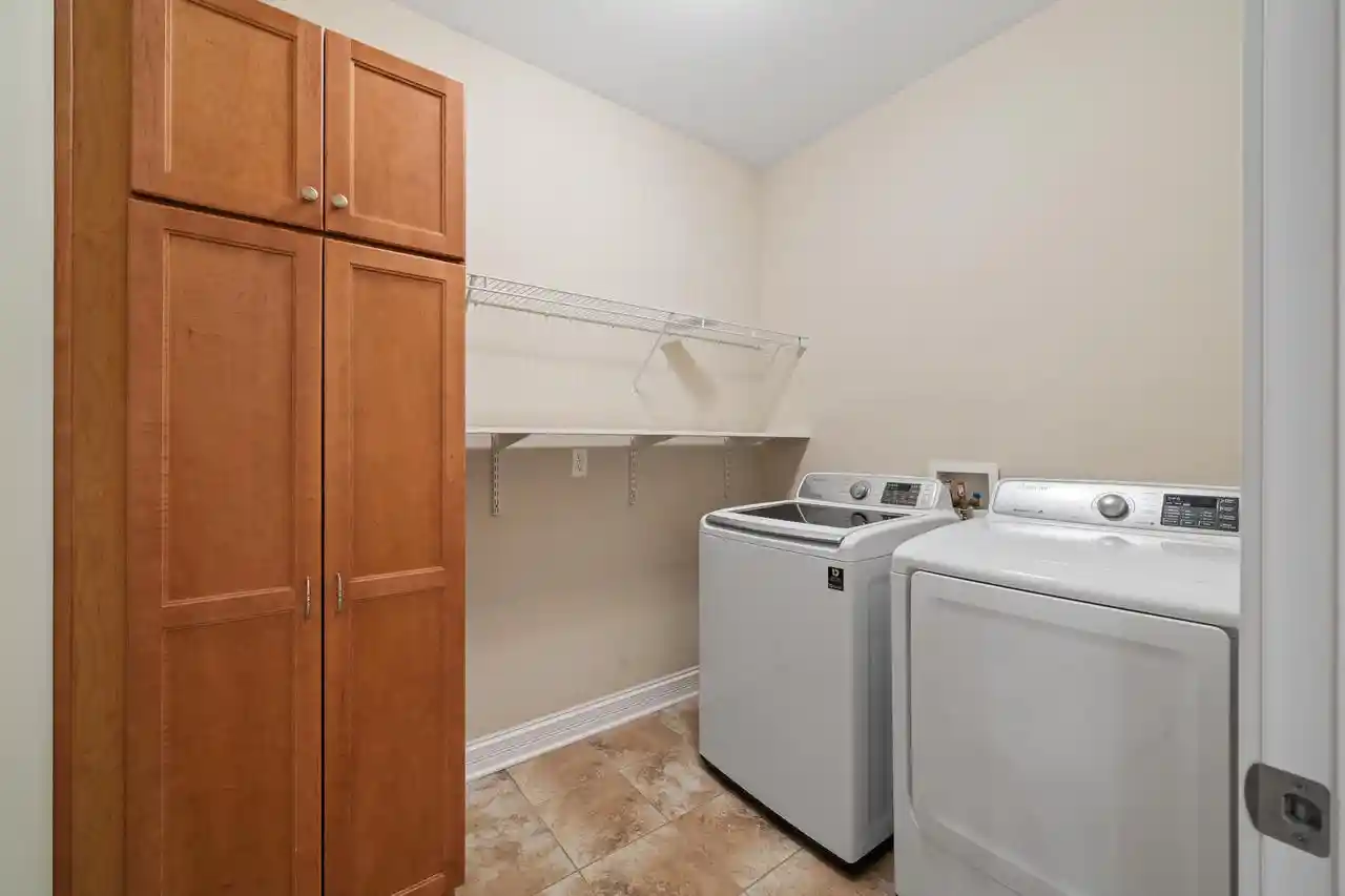 Photo 4 of Single family home for sale at 677 Cook St, Walworth, WI 53184 | MLS# 1969951 | Listing updated on 2026-10-27