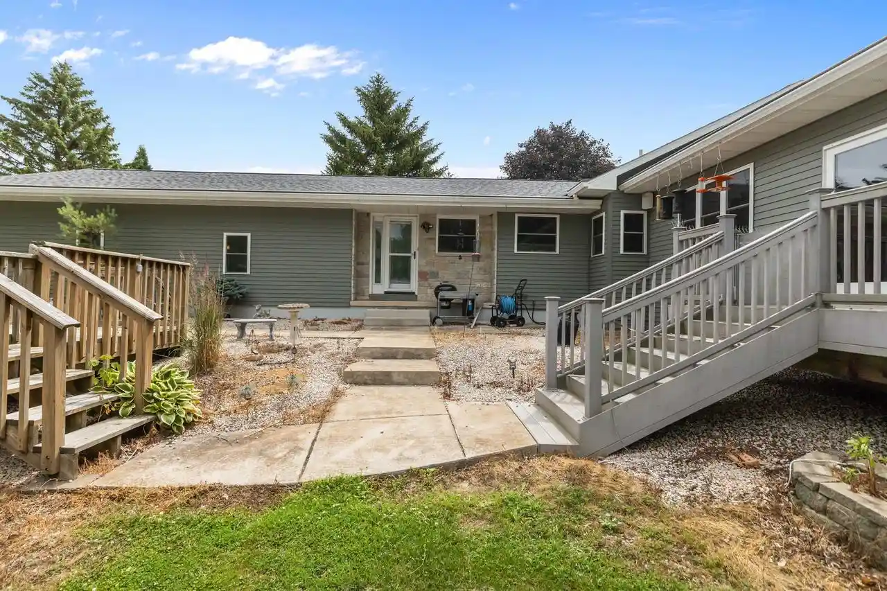 3rd image of N6004 County Road Uu, Fond Du Lac, WI 54937 | MLS# 50328463
