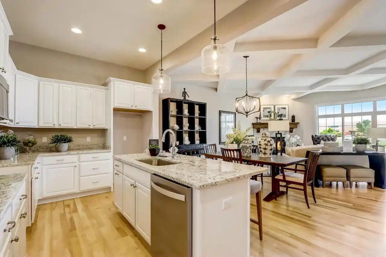 3rd image of 1614 Belmont Ln Ln, Oconomowoc, WI 53066