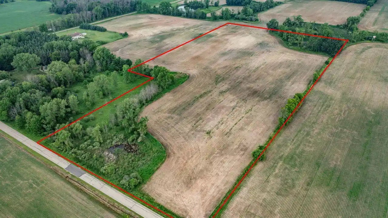 Homes for sale in Bear Creek, WI | Blueberry Road Road, Bear Creek, WI 54922 | MLS# 50328472
