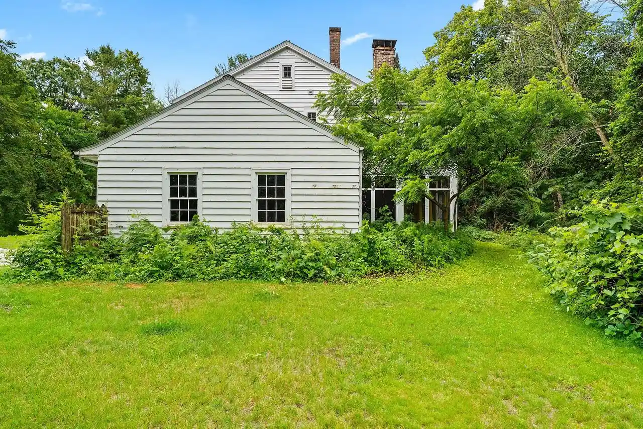 2nd image of 3814 Meadow Lane Lane, Manitowoc, WI 54220 | MLS# 1969962