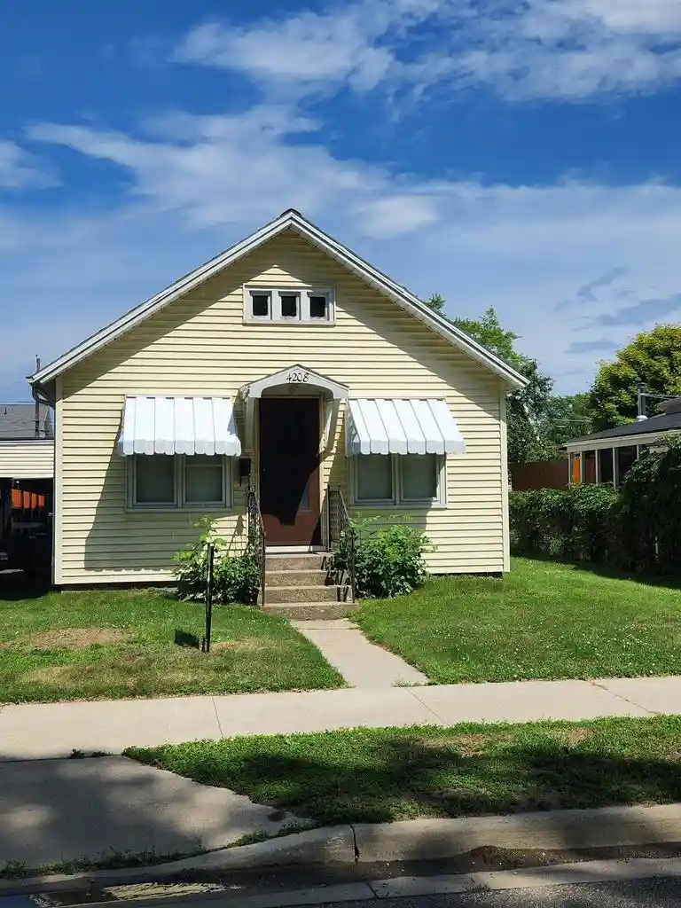 Homes for sale in Menominee, MI | 4208 10th Street Street, Menominee, MI 49858 | MLS# 50328477