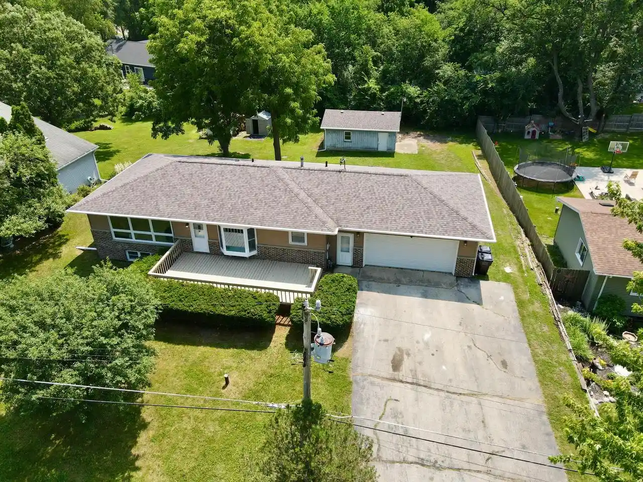 Homes for sale in Genoa City, WI | 9615 402nd Avenue Avenue, Genoa City, WI 53128 | MLS# 1969971