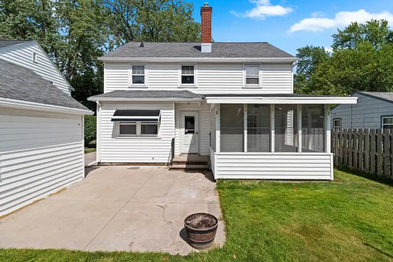 2nd image of 1727 N Clark Street Street, Appleton, WI 54911 | MLS# 50328470