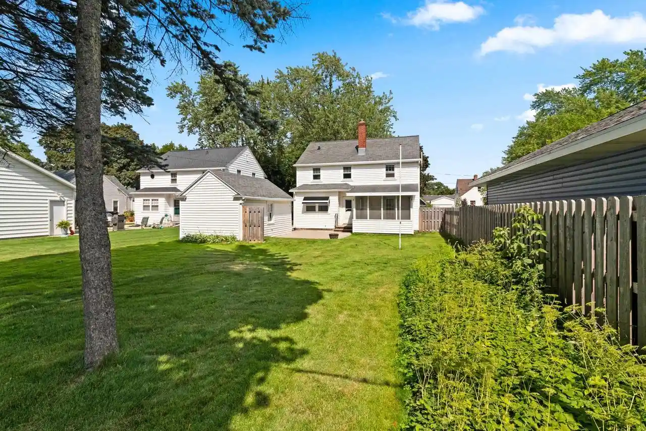 3rd image of 1727 N Clark Street Street, Appleton, WI 54911 | MLS# 50328470