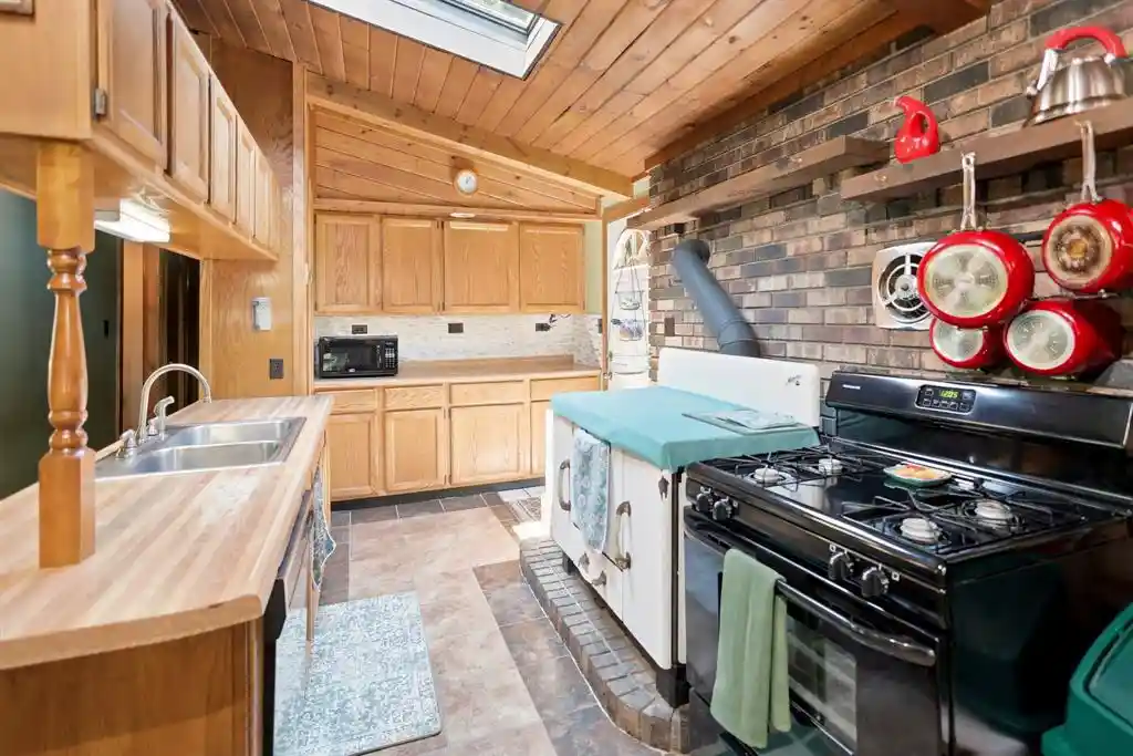 2nd image of 8998 River Road Road, Danbury, WI 54830 | MLS# 1602869