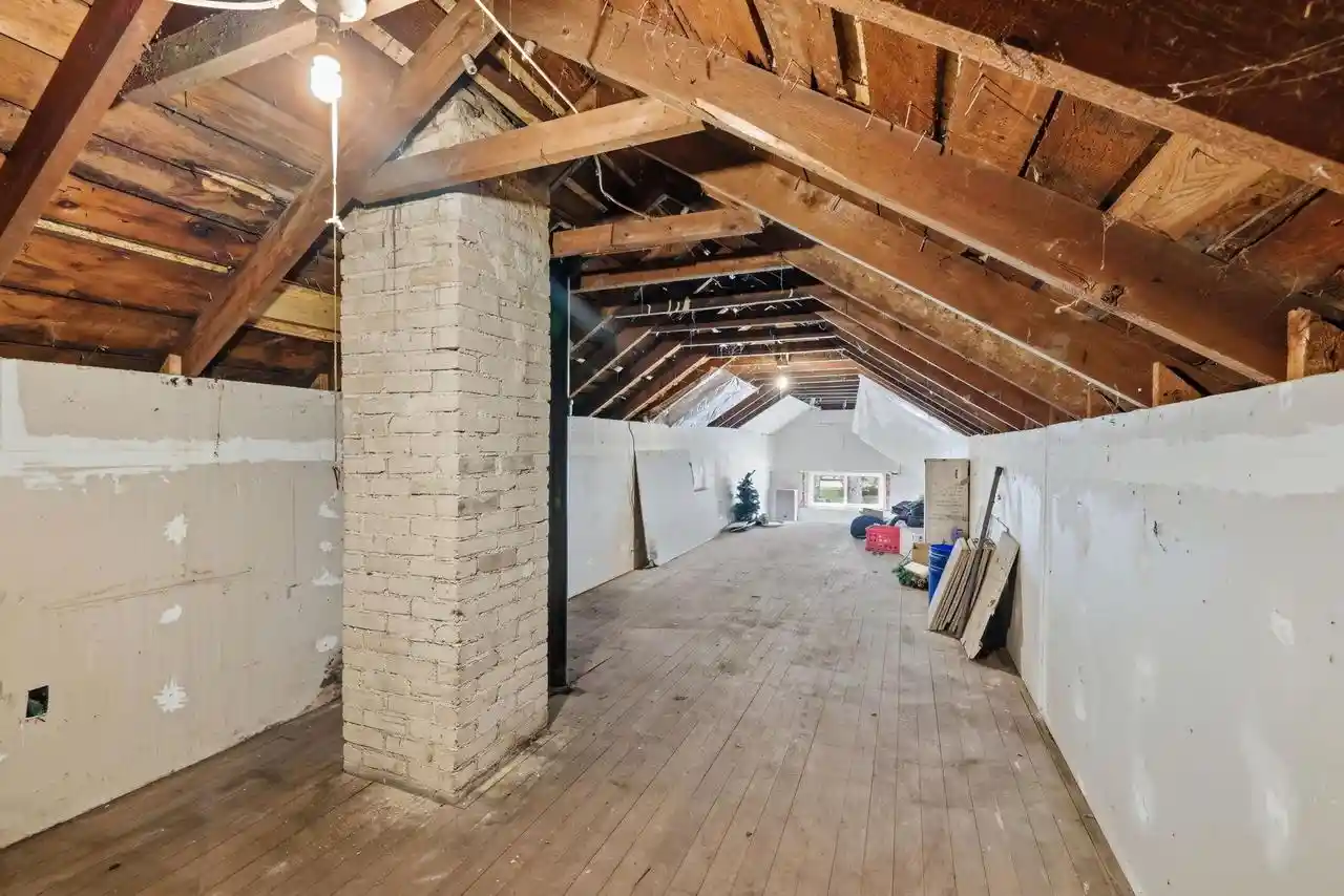 Homes for sale in Clintonville, WI | 47 E 14Th Street Street, Clintonville, WI 54929 | MLS# 50328496
