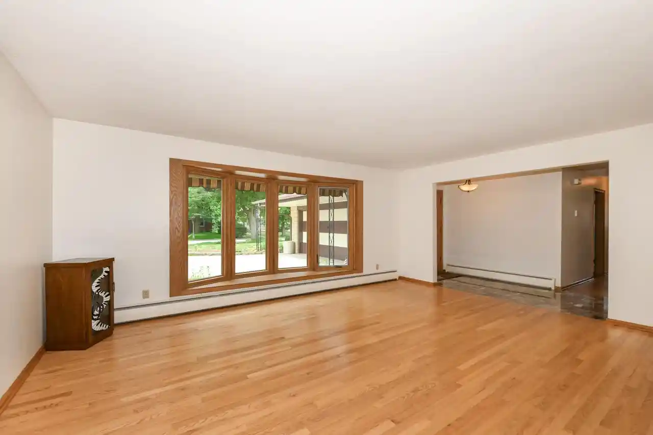 Homes for sale in Wauwatosa, WI | 4144 N 96Th Street Street, Wauwatosa, WI 53222 | MLS# 1969994