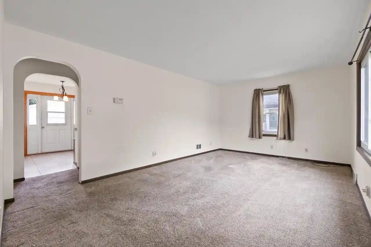 Photo 3 of Single family home for sale at 313 15Th Street Street, Fond Du Lac, WI 54935 | MLS# 50328506 | Listing updated on 2026-10-12