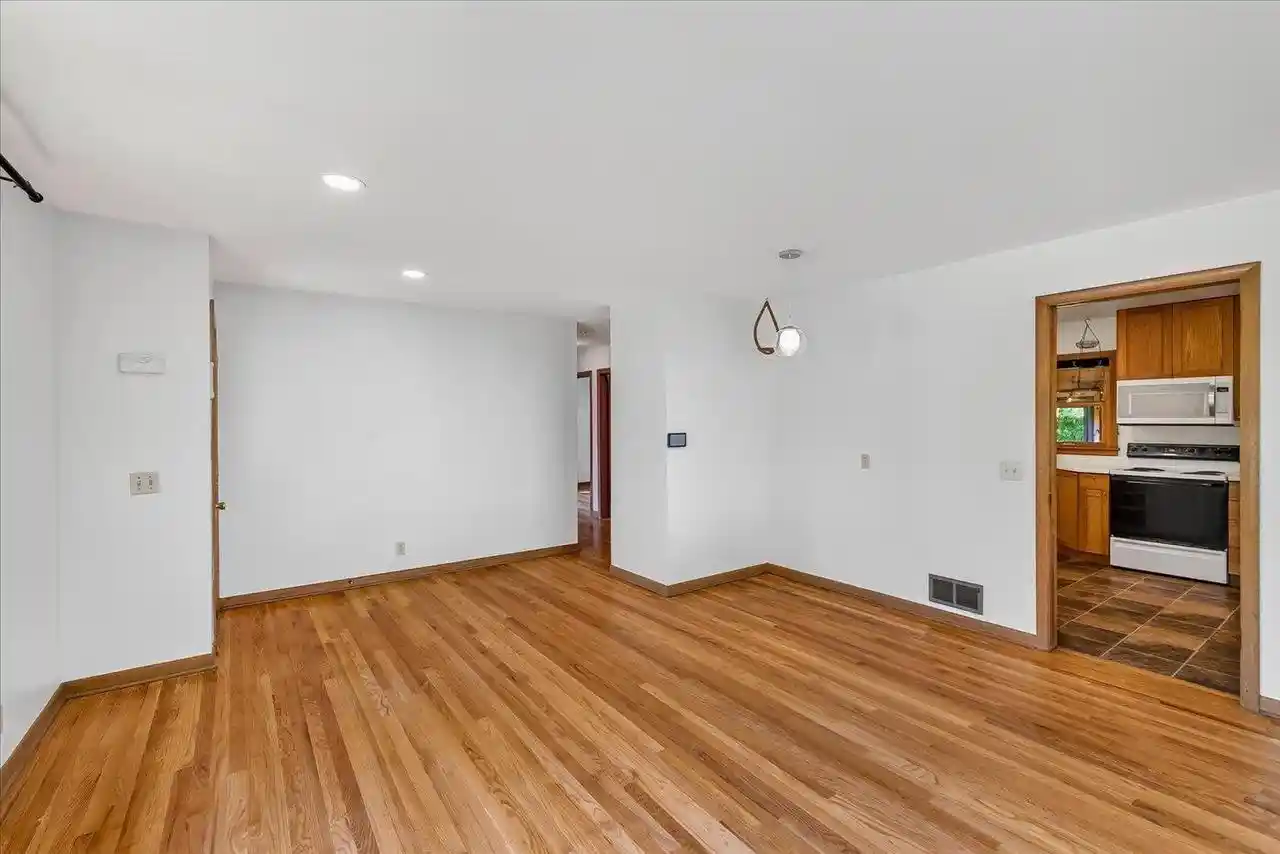 41st image of 5405 Brody Dr Dr, Madison, WI 53705 | MLS# 2027228