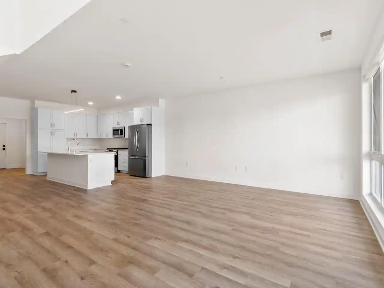 2nd image of 9378 S Alder Pl Pl, Oak Creek, WI 53154