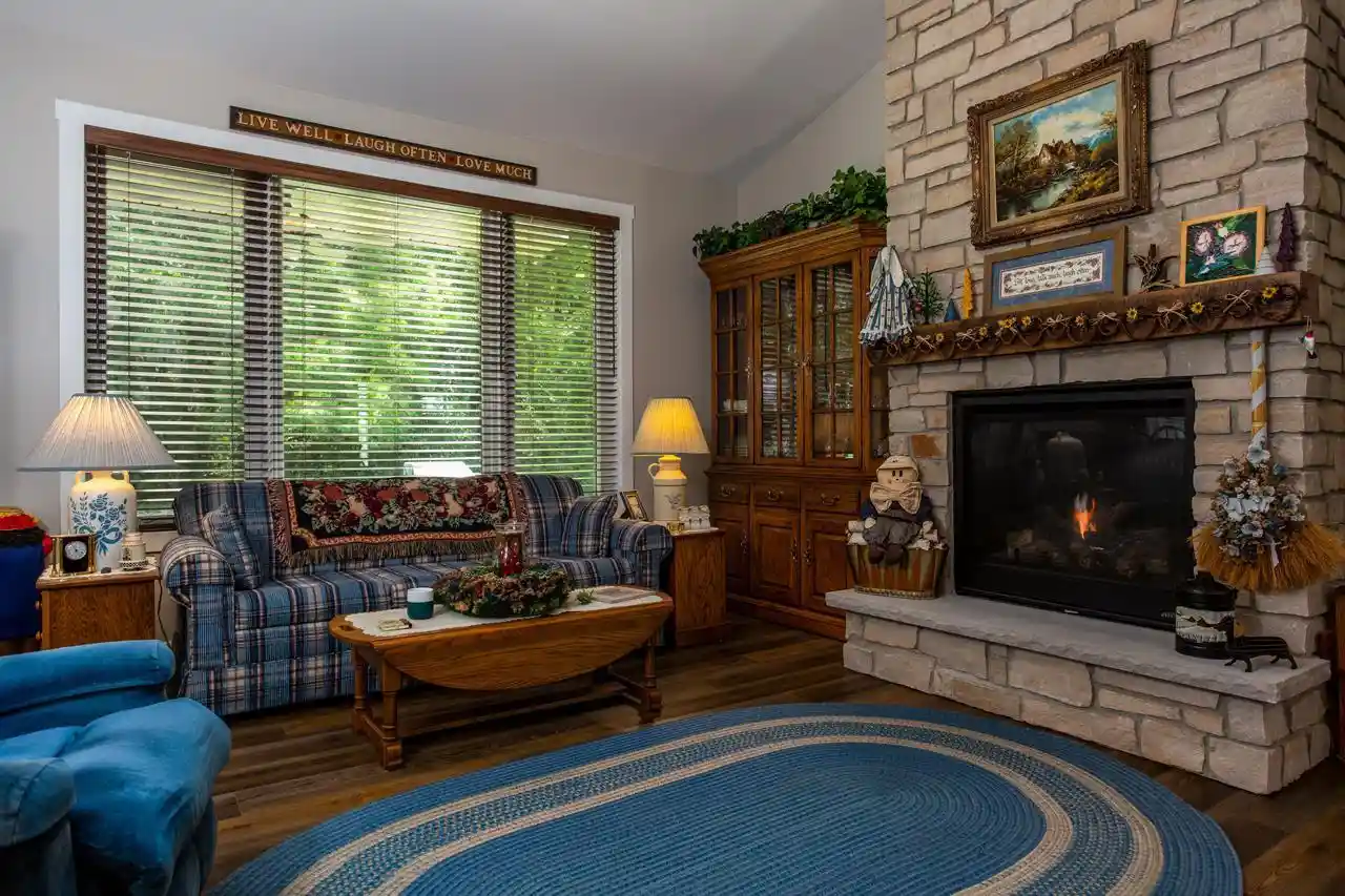 5th image of 3904 Tanglewood Pl Pl, Janesville, WI 53546 | MLS# 2027236