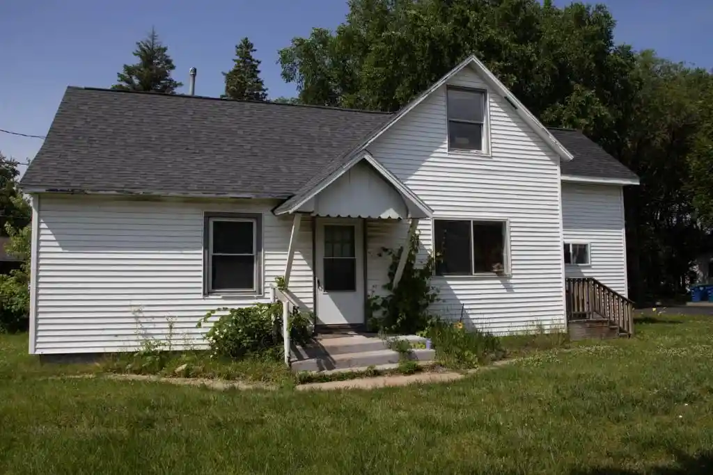 33rd image of 1002 N 1st Avenue Avenue, Wausau, WI 54401 | MLS# 22603071