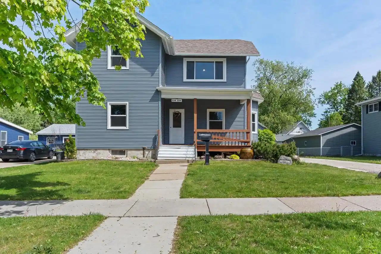 Homes for sale in Evansville, WI | 234 W Liberty Street Street, Evansville, WI 53536 | MLS# 2027247