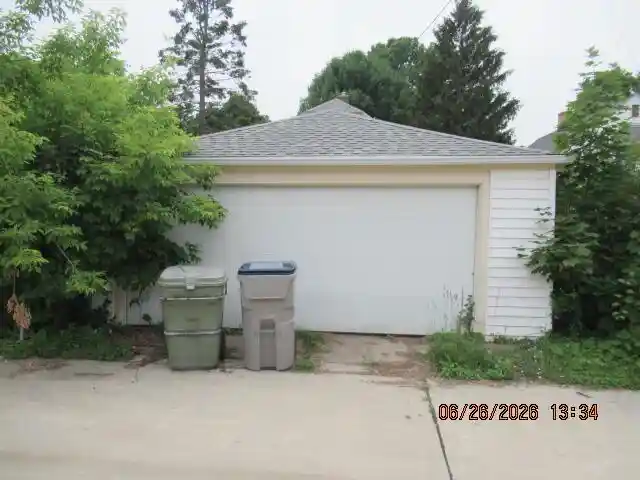 Homes for sale in Milwaukee, WI | 3240 S Dayfield Avenue Avenue, Milwaukee, WI 53207 | MLS# 1970012