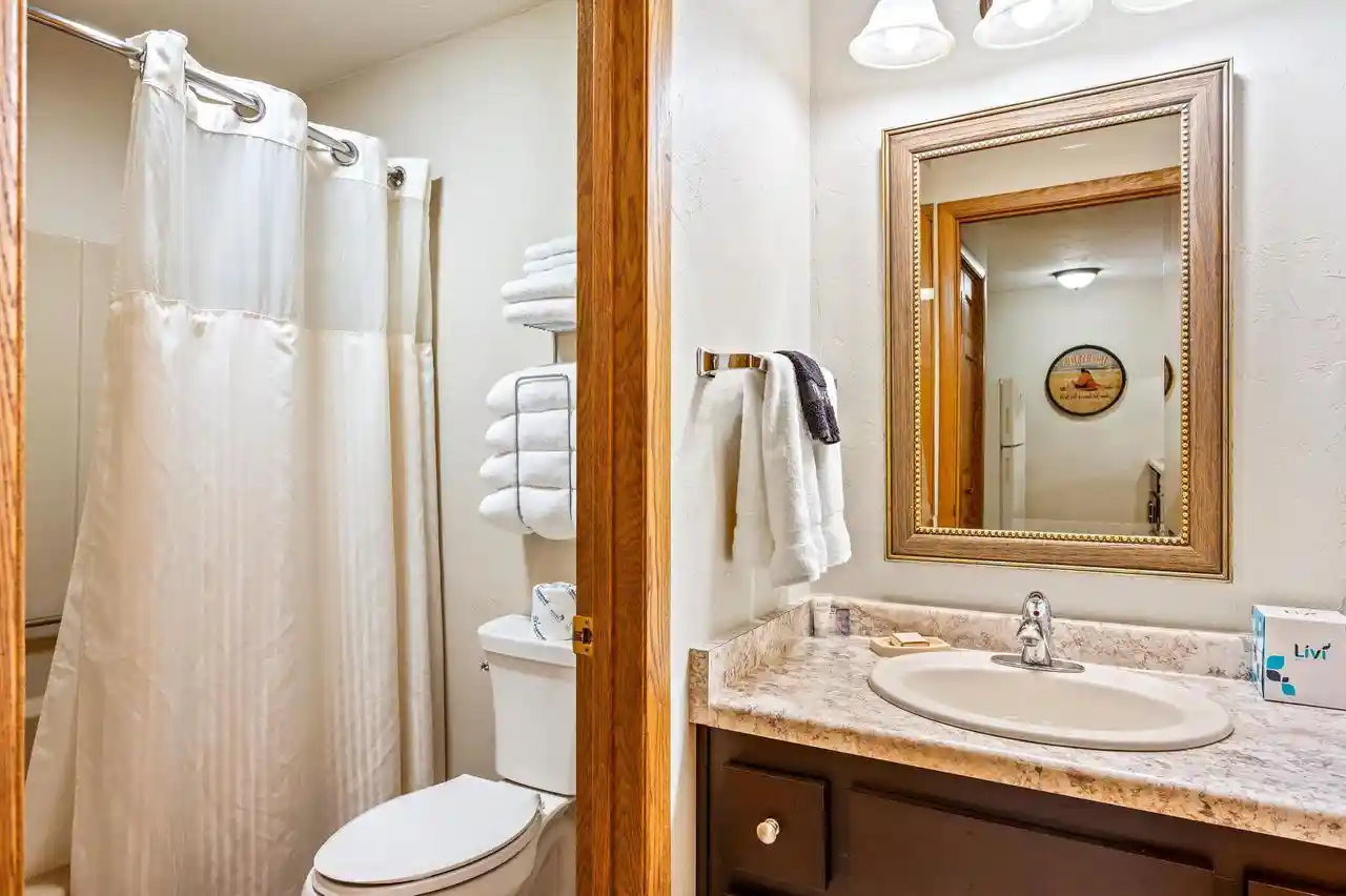 Homes for sale in Egg Harbor, WI | 4940 N Landmark Circle Circle #3234, Egg Harbor, WI 54209 | MLS# 50328485