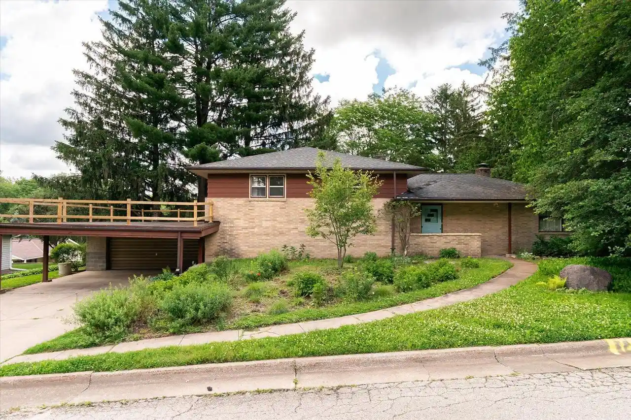 Homes for sale in Viroqua, WI | 329 S Lincoln Avenue Avenue, Viroqua, WI 54665 | MLS# 1970019
