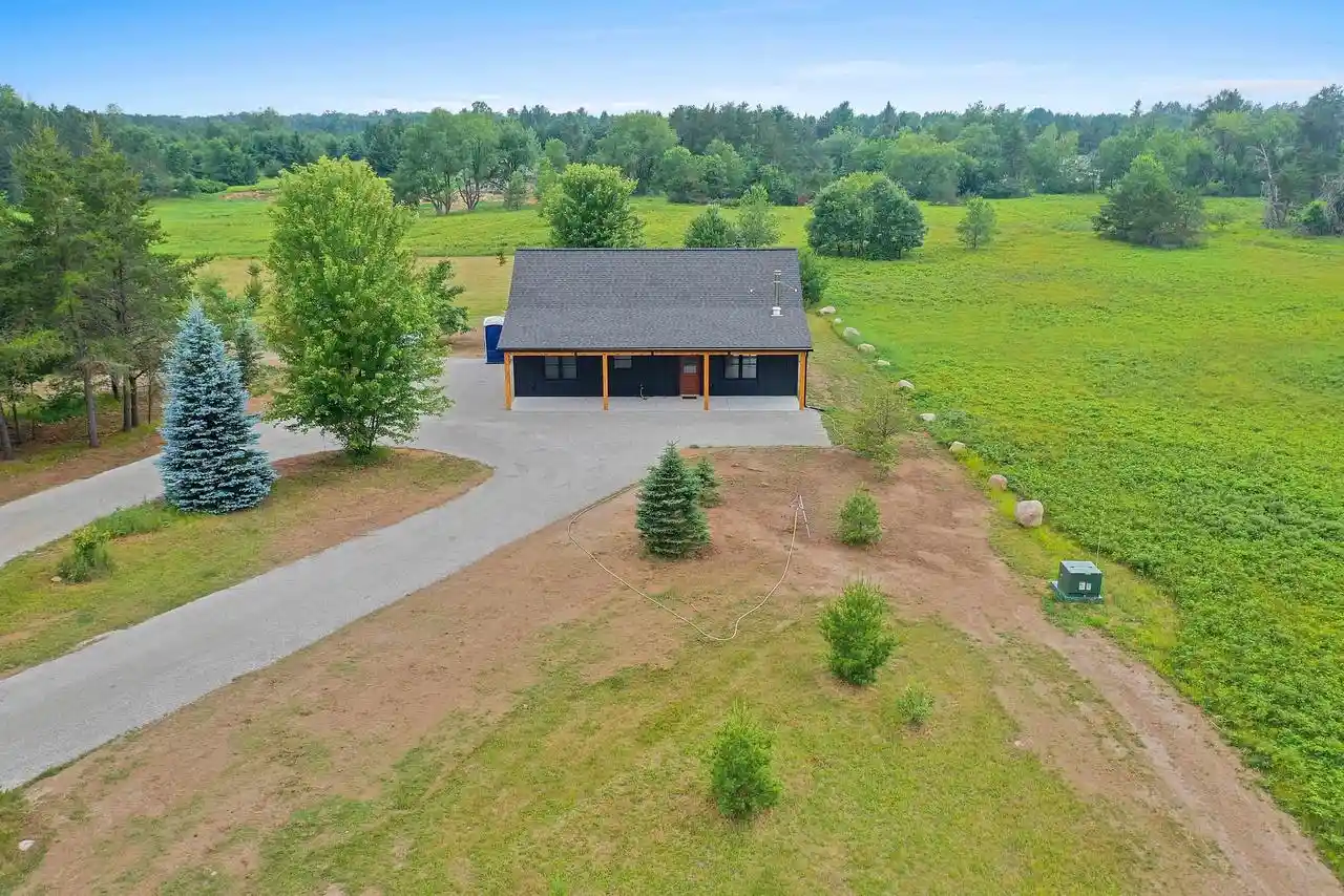 1st image of N9421 Baker Lane Lane, Crivitz, WI 54114 | MLS# 50328517