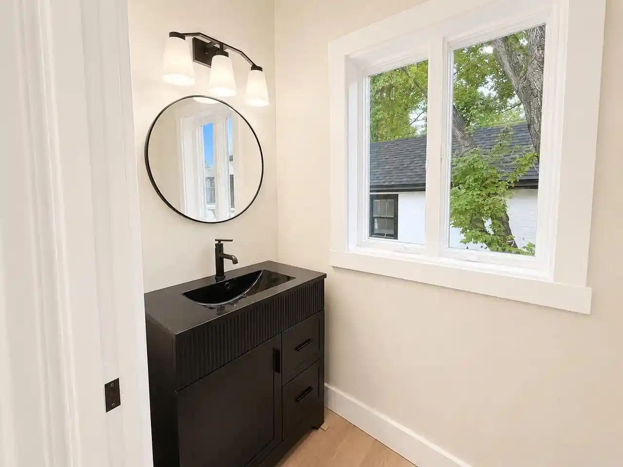 5th image of 622 Main Street Street, Winona, MN 55987 | MLS# 1970026
