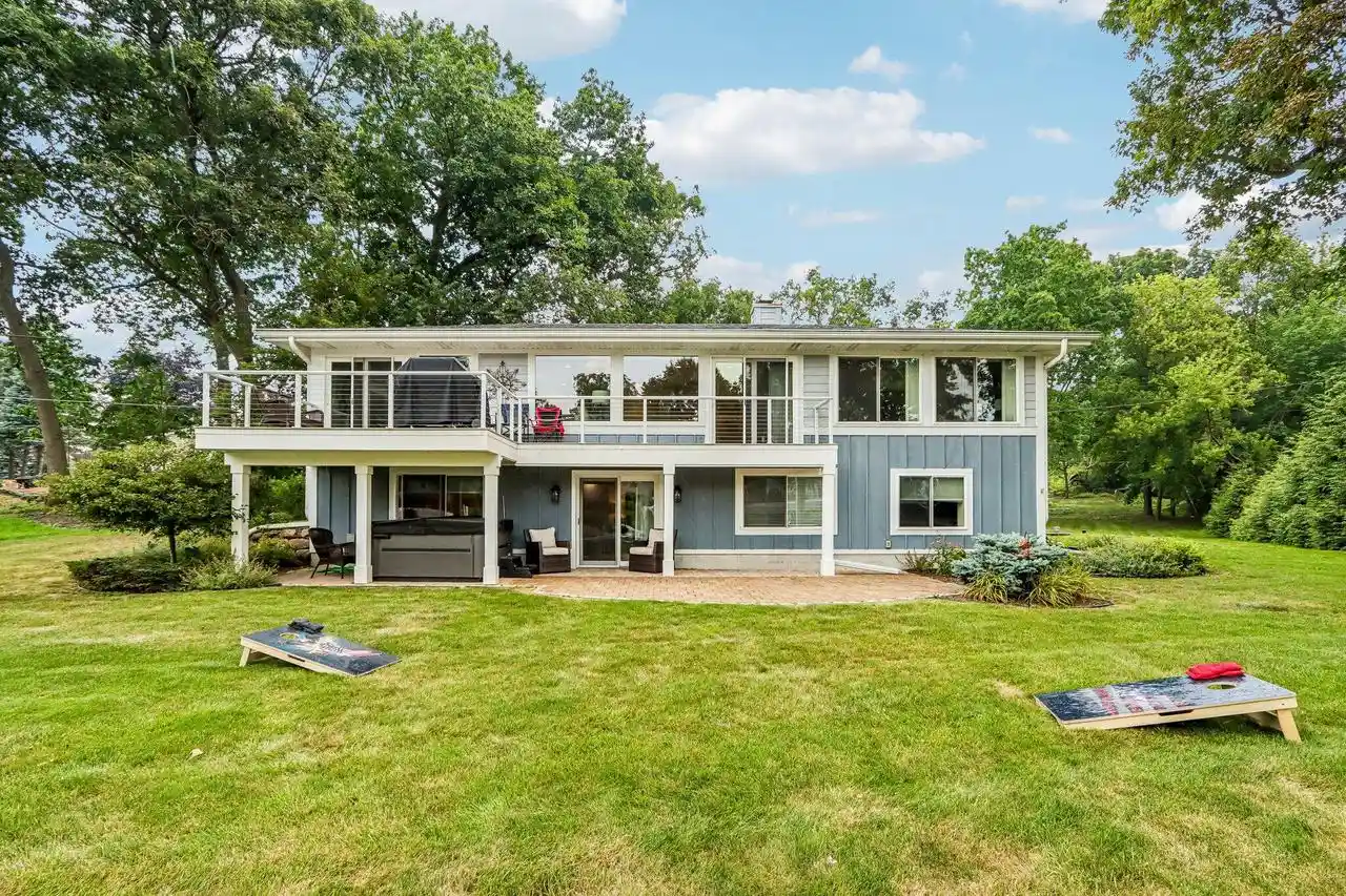 3rd image of N57W34599 Road G, Oconomowoc, WI 53066 | MLS# 1970027