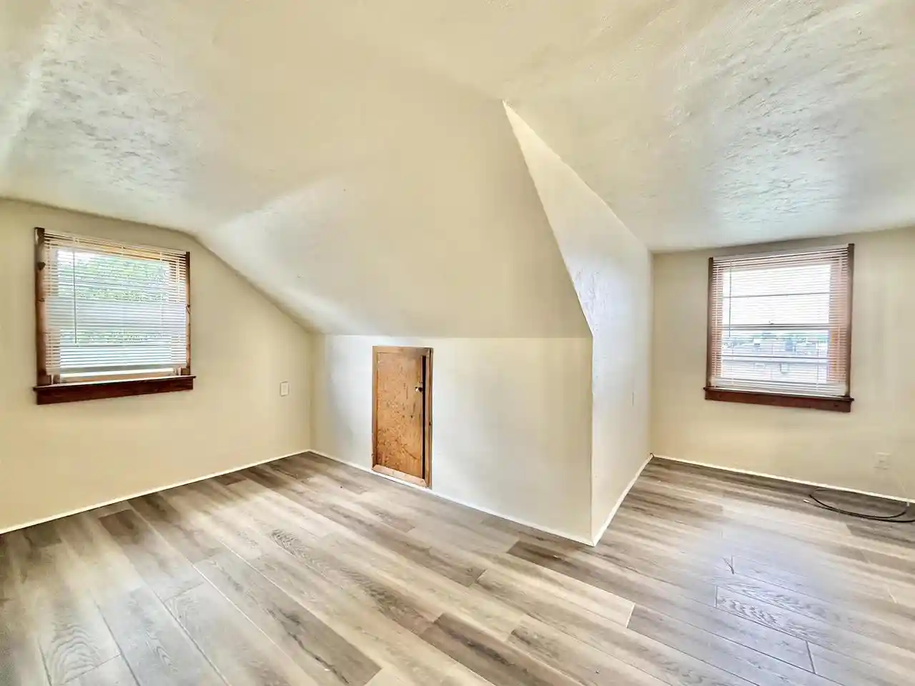 Homes for sale in Beloit, WI | 922 Farwell Street Street, Beloit, WI 53511 | MLS# 2027265