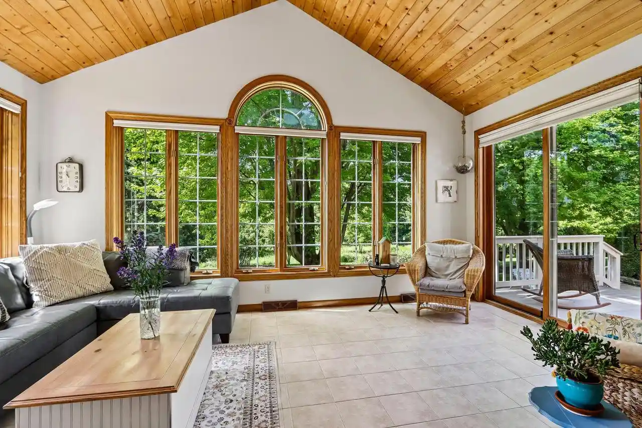 4th image of W288N3341 Lost Creek Court Court, Pewaukee, WI 53072 | MLS# 1970073