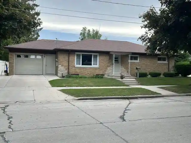 Photo 1 of Sale Pending at 2504 S 8 Street Street, Manitowoc, WI 54220 | MLS# 1970074 | Listing updated on 2026-10-05
