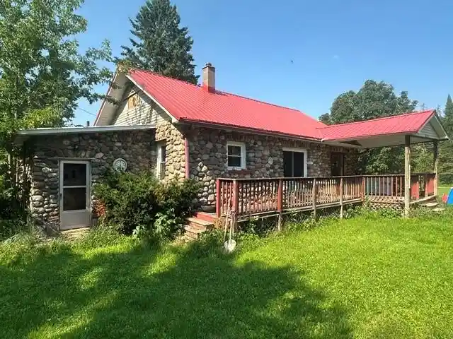 Homes for sale in Loretta, WI | 6901 Zett Road Road, Loretta, WI 54896 | MLS# 1602873