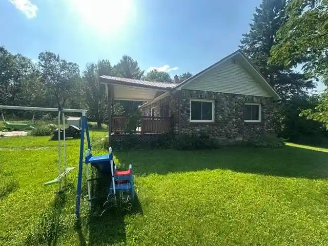 Photo 3 of Single family home for sale at 6901 Zett Road Road, Loretta, WI 54896 | MLS# 1602873 | Listing updated on 2026-07-03