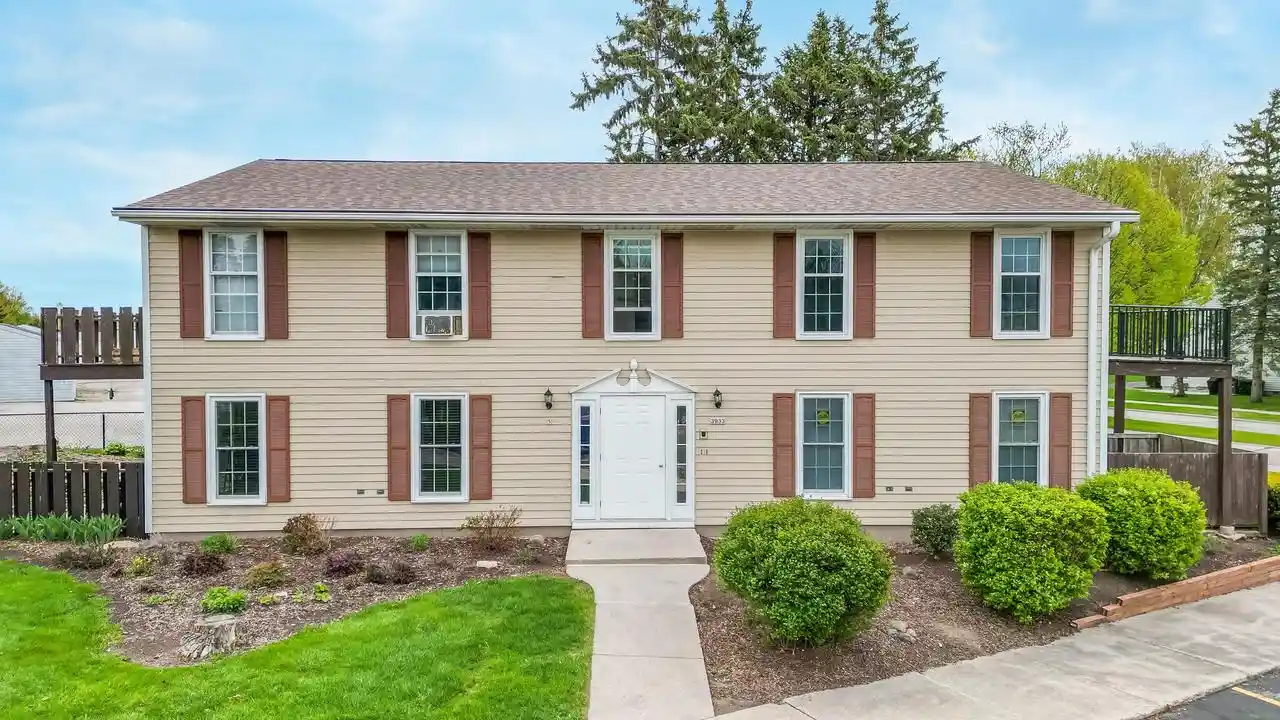 1st image of 3933 Country Pl Pl #C, Sheboygan, WI 53081 | MLS# 1970086