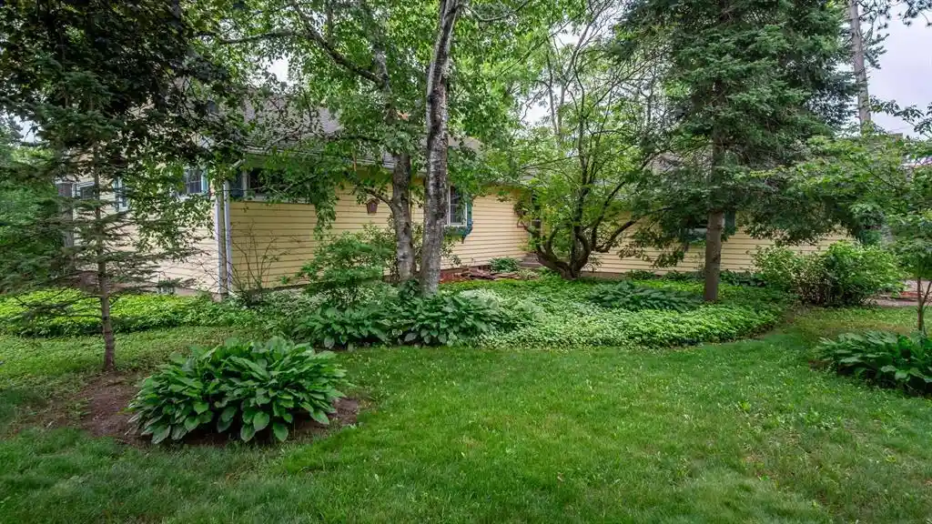 Homes for sale in Chippewa Falls, WI | 422 W Central, Chippewa Falls, WI 54729 | MLS# 1602890