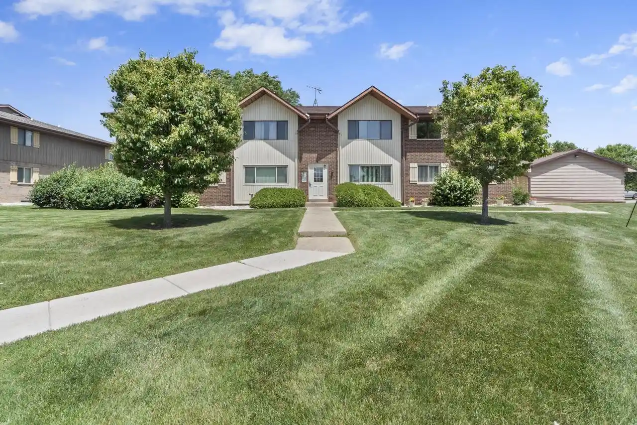 Homes for sale in Franklin, WI | 10364 W Whitnall Edge Court Court #202, Franklin, WI 53132 | MLS# 1970088
