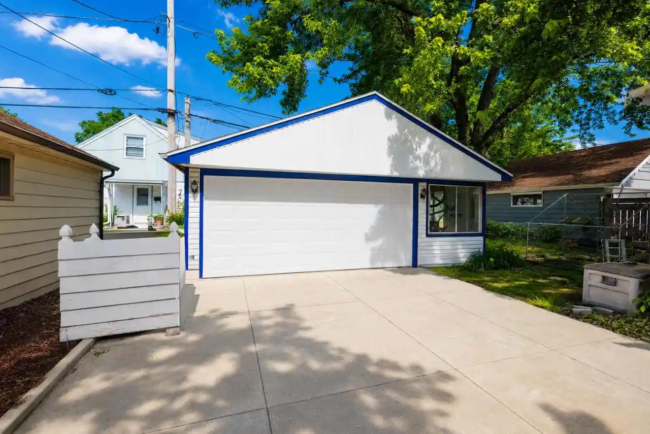Homes for sale in Wauwatosa, WI | 311 N 110Th Street Street, Wauwatosa, WI 53226 | MLS# 1970113