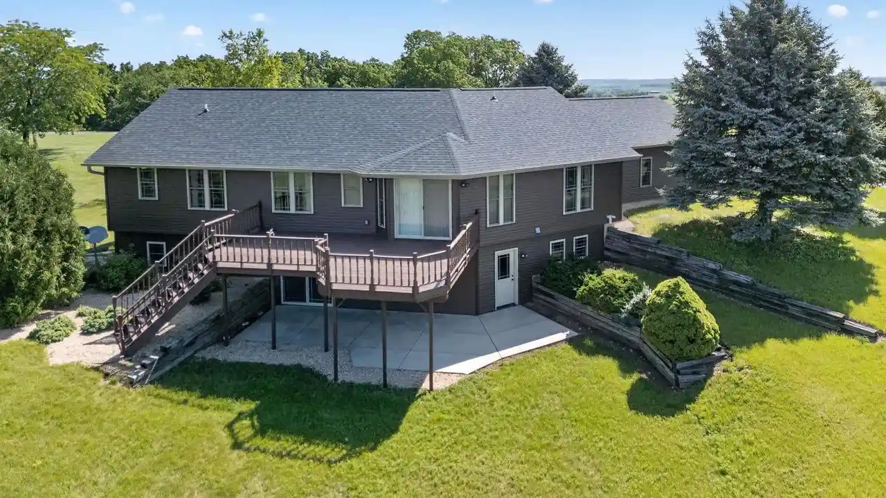 3rd image of N7795 Panorama Road Road, Belleville, WI 53508 | MLS# 2027304
