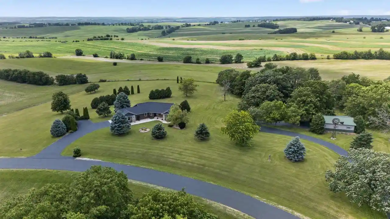 5th image of N7795 Panorama Road Road, Belleville, WI 53508 | MLS# 2027304