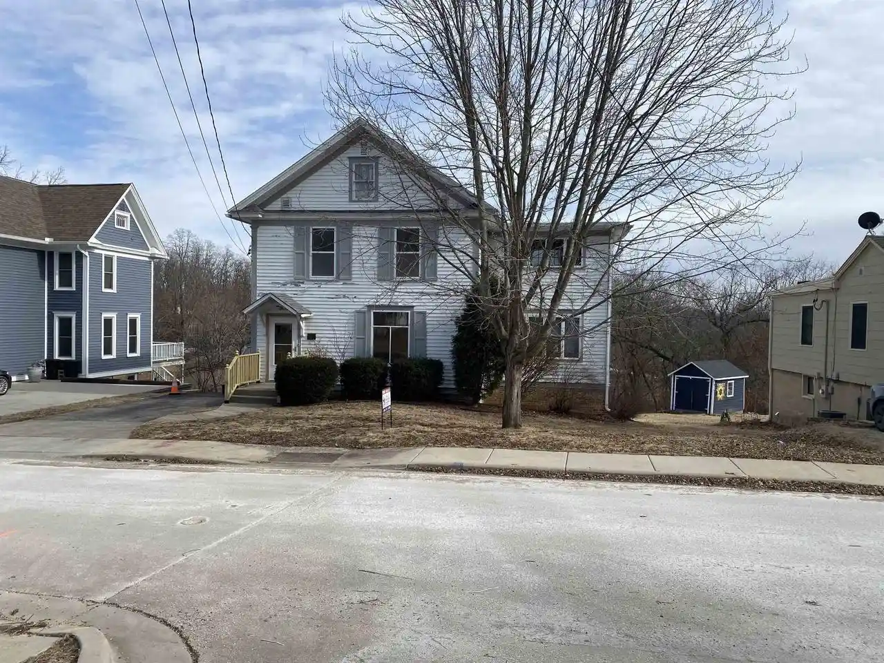 Homes for sale in Mineral Point, WI | 309 Pine Street Street, Mineral Point, WI 53565 | MLS# 2027312