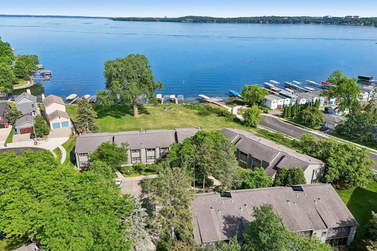 Homes for sale in Middleton, WI | 2809 Century Harbor Road Road, Middleton, WI 53562 | MLS# 2027314