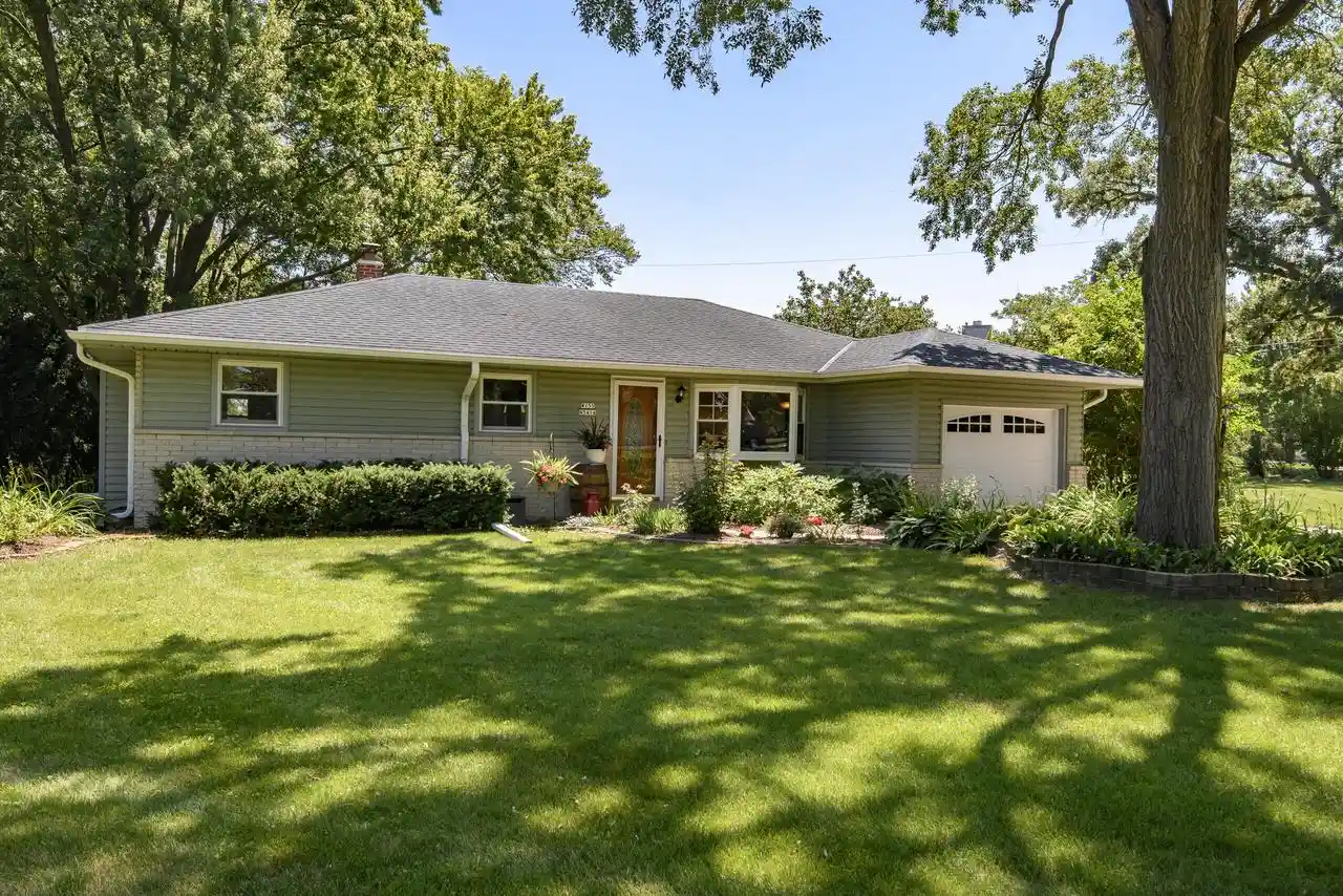 1st image of W155n5414 Balsam Dr Dr, Menomonee Falls, WI 53051 | MLS# 1970146
