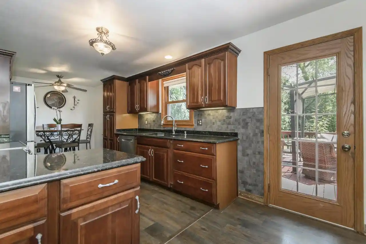 4th image of W155N5414 Balsam Dr Dr, Menomonee Falls, WI 53051 | MLS# 1970146