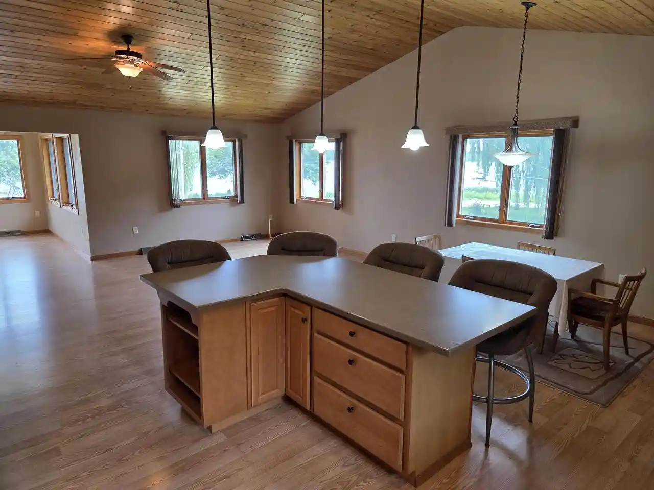 3rd image of 1806 E Road 3, Edgerton, WI 53534 | MLS# 1970171
