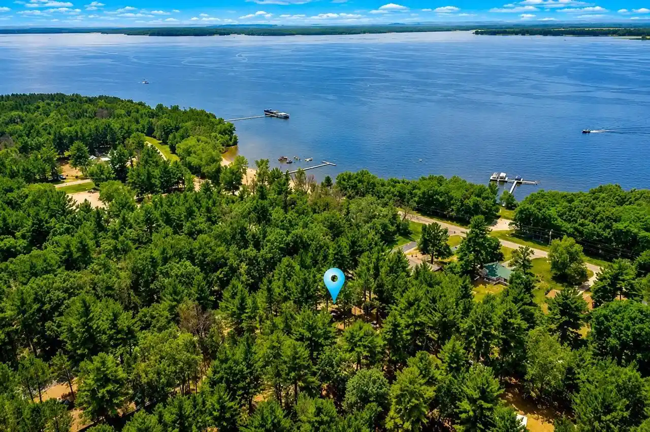 1st image of 1944 Lake Dr Dr, Friendship, WI 53934 | MLS# 2027324
