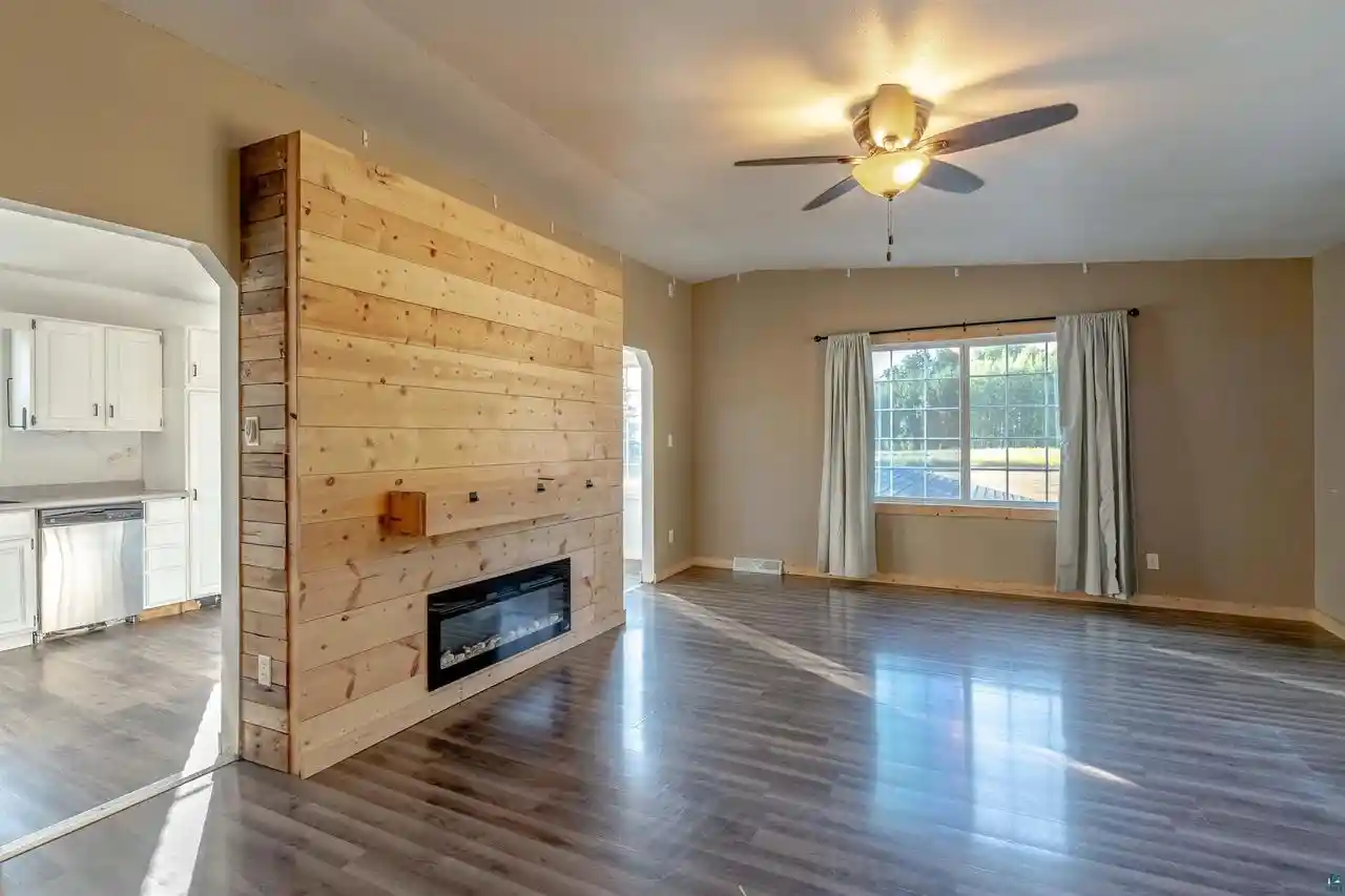 3rd image of 22630 Tuttles Ln Ln, Grand View, WI 54839 | MLS# 6126550