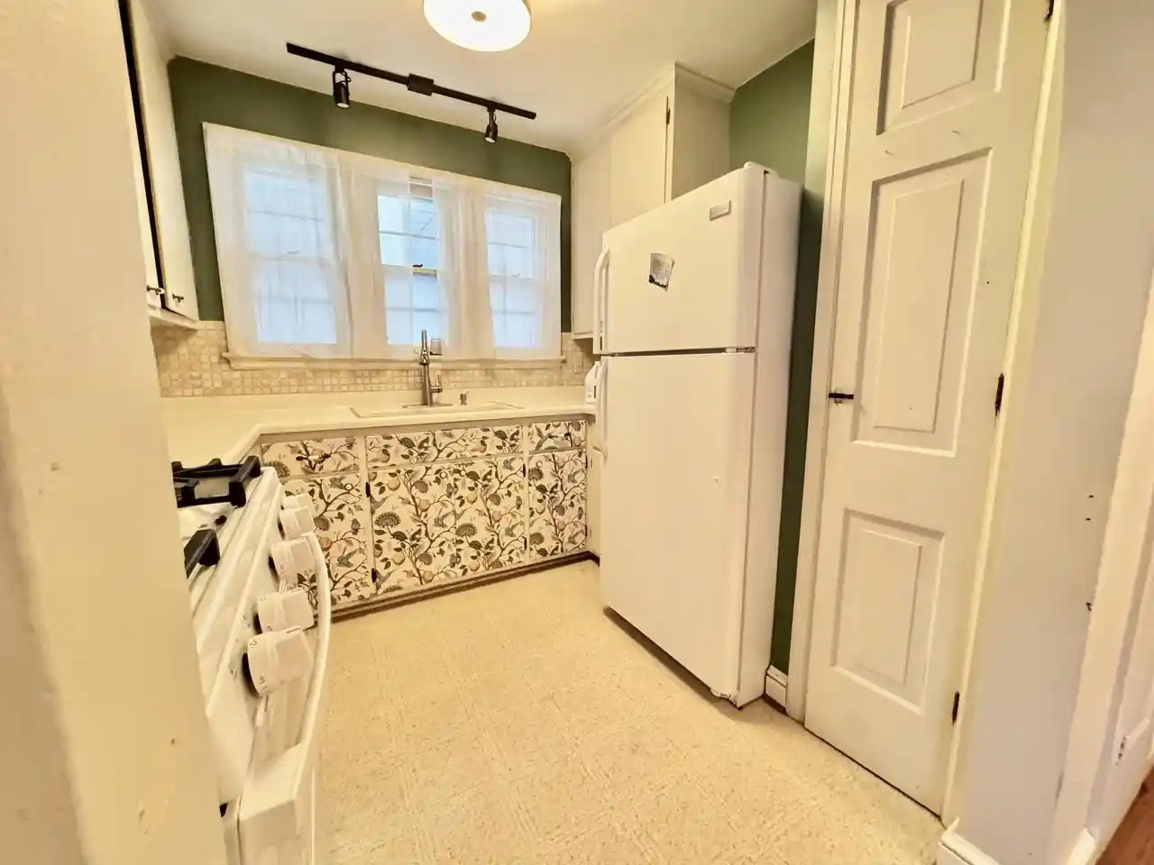 Photo 4 of Multi family home for sale at 528 N 63Rd Street Street, Milwaukee, WI 53213 | MLS# 1970177 | Listing updated on 2026-08-14