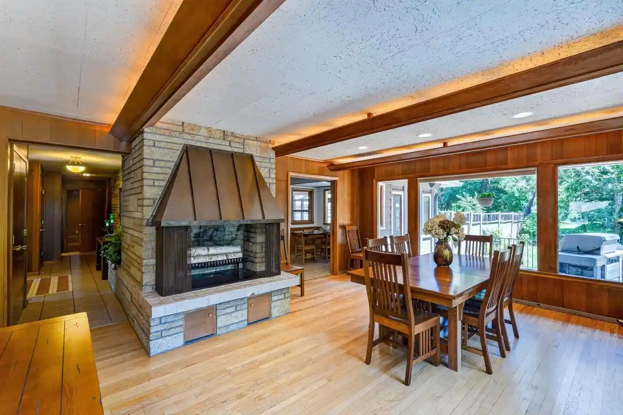 Photo 4 of Single family home for sale at 713 N Bird Street Street, Sun Prairie, WI 53590 | MLS# 2027343 | Listing updated on 2026-09-09