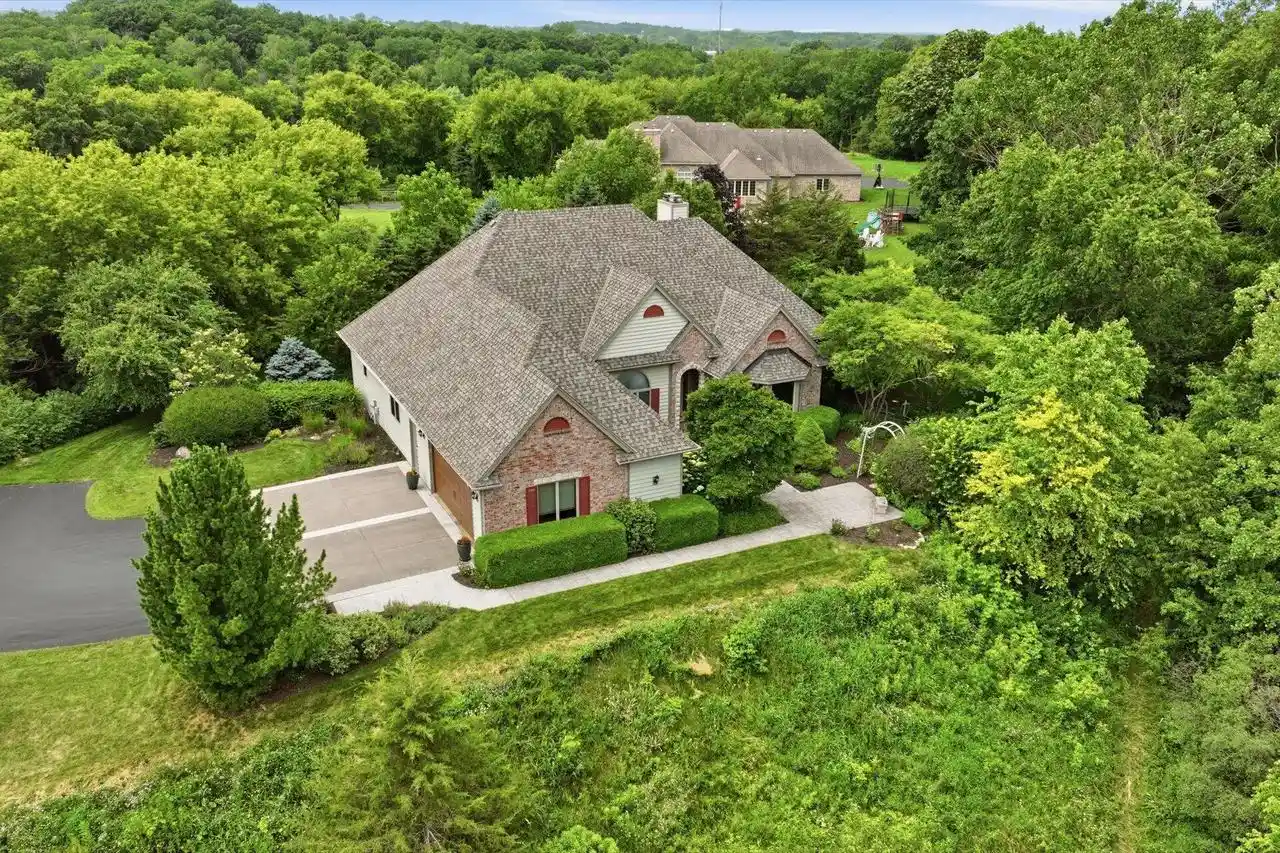 Photo 1 of Single family home for sale at W330s1417 County Road C, Delafield, WI 53018 | MLS# 1970199 | Listing updated on 2026-08-17