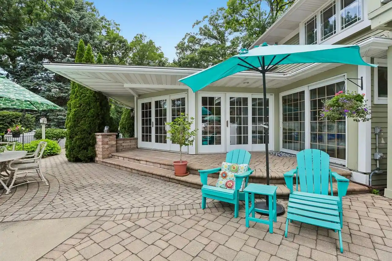 Photo 3 of Single family home for sale at 702 Glenwood Court Court, Jefferson, WI 53549 | MLS# 1970213 | Listing updated on 2026-10-02