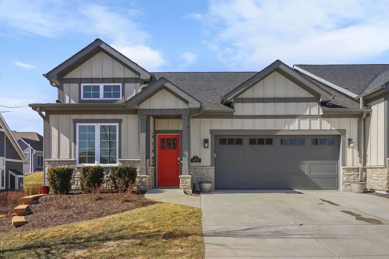 1st image of 4753 S Cottage Lane Lane #8, Pleasant Prairie, WI 53158 | MLS# 1970226